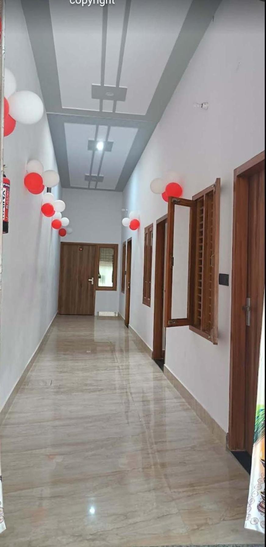 Hotel Rudra Residency Near Railway Station Mathura Εξωτερικό φωτογραφία